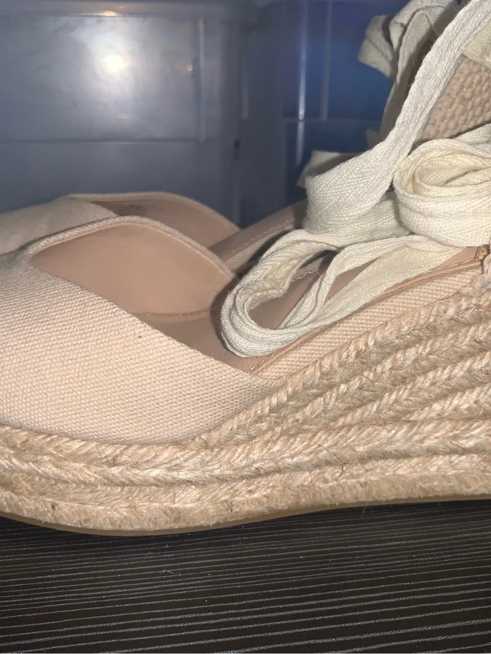 Brand NEW Antonio Melani canvas wedges